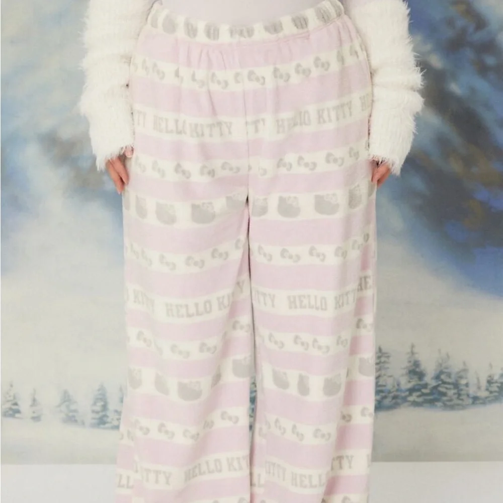 NEW Hello Kitty Pajama Pants - Picture 12 of 16